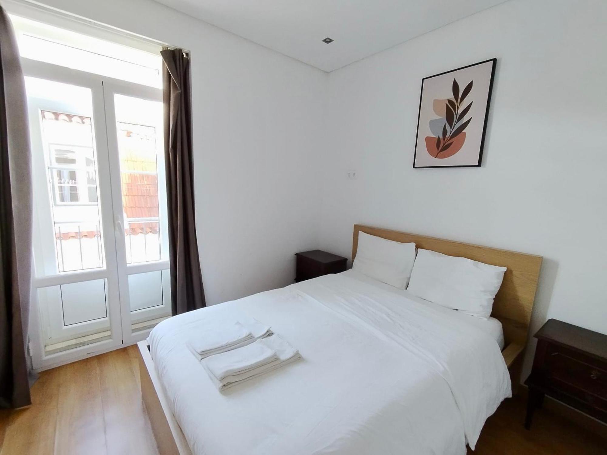 Bairro Alto Hostel - Lisbon — Photos 3